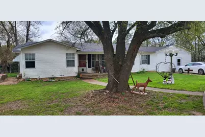 5427 Fm 69, Como, TX 75431 - Photo 1