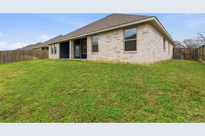 972 Sam Street, Springtown, TX 76082 - Photo 33