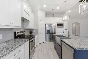 972 Sam St, Springtown, TX 76082 - Photo 11