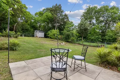 1142 W Clarendon Drive, Dallas, TX 75208 - Photo 27