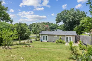 1142 W Clarendon Dr, Dallas, TX 75208 - Photo 25