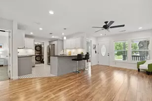 1142 W Clarendon Dr, Dallas, TX 75208 - Photo 19