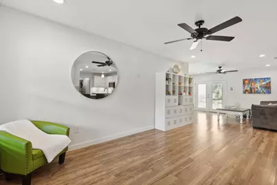 1142 W Clarendon Drive, Dallas, TX 75208 - Photo 3