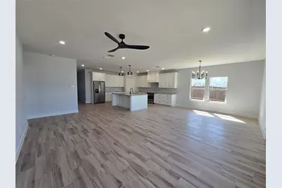 2505 Oakwood Terrace, Haltom City, TX 76117 - Photo 9