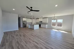 2505 Oakwood Terrace, Haltom City, TX 76117 - Photo 9