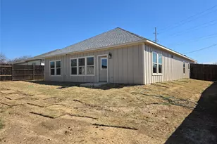 2505 Oakwood Terrace, Haltom City, TX 76117 - Photo 3