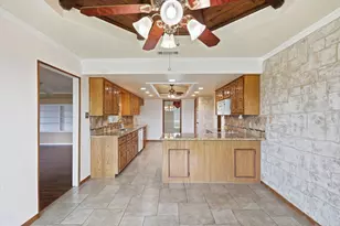 1506 Penn Springs Dr, Duncanville, TX 75137 - Photo 7