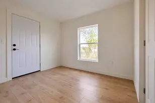 2739 Lawrence St, Dallas, TX 75215 - Photo 3