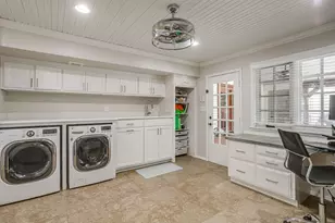 3928 Stonehenge Rd, Fort Worth, TX 76109 - Photo 15