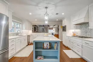 3928 Stonehenge Rd, Fort Worth, TX 76109 - Photo 9