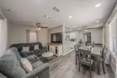 4506 Roberts Avenue, Dallas, TX 75215 - Photo 3