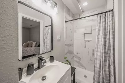 4506 Roberts Avenue, Dallas, TX 75215 - Photo 9