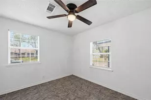 3111 Andrea Ln, Dallas, TX 75228 - Photo 13