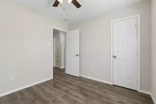 2917 Shenandoah Dr, Garland, TX 75042 - Photo 23