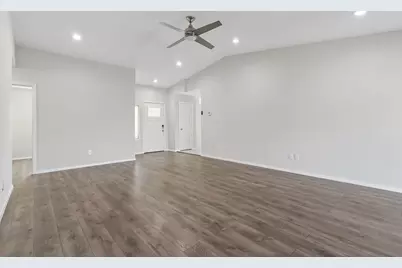 2917 Shenandoah Drive, Garland, TX 75042 - Photo 9