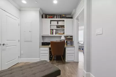 500 Throckmorton Street #1208, Fort Worth, TX 76102 - Photo 17