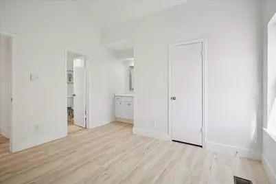 1020 W Hills Terrace, Saginaw, TX 76179 - Photo 15