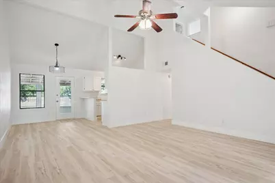 1020 W Hills Terrace, Saginaw, TX 76179 - Photo 7