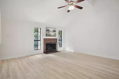 1020 W Hills Terrace, Saginaw, TX 76179 - Photo 5