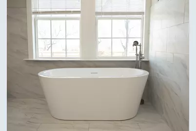 915 N 16th Street, Waco, TX 76707 - Photo 19