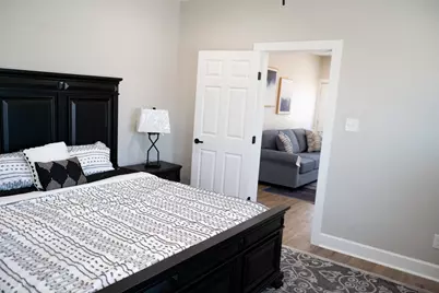 915 N 16th Street, Waco, TX 76707 - Photo 33