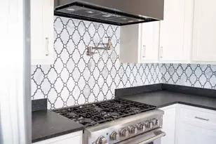 915 N 16th St, Waco, TX 76707 - Photo 31