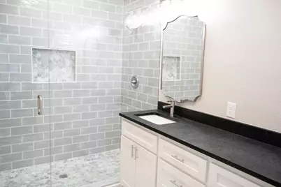 915 N 16th Street, Waco, TX 76707 - Photo 37