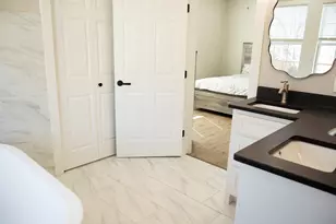 915 N 16th St, Waco, TX 76707 - Photo 23