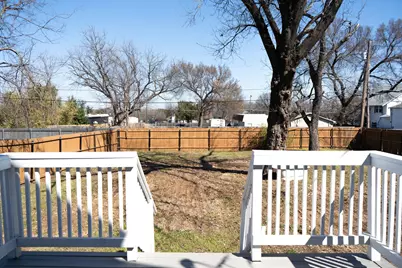 915 N 16th Street, Waco, TX 76707 - Photo 39