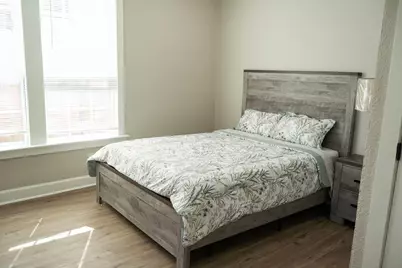 915 N 16th Street, Waco, TX 76707 - Photo 17