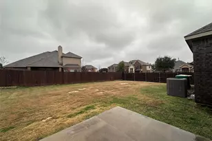 702 Carolyn T Hunt Dr, Cedar Hill, TX 75104 - Photo 19