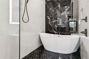 1880 Beaumont St, Dallas, TX 75215 - Photo 23