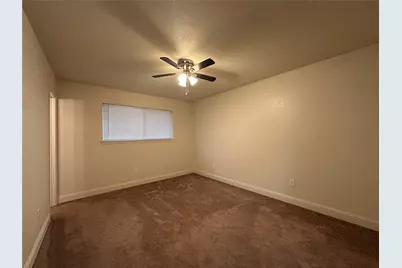 1017 Pleasant Valley Road, Garland, TX 75040 - Photo 13