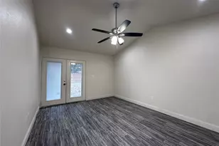 1017 Pleasant Valley Rd, Garland, TX 75040 - Photo 7