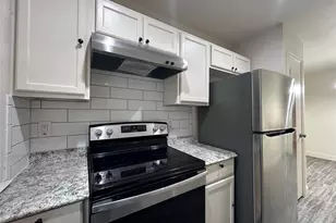 1017 Pleasant Valley Rd, Garland, TX 75040 - Photo 5