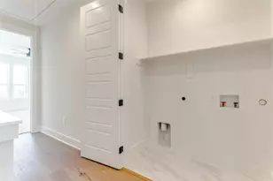 270 Harris St, Lewisville, TX 75057 - Photo 31