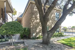 4420 Harlanwood Dr, Fort Worth, TX 76109 - Photo 21