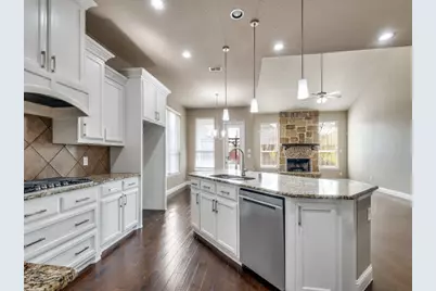 4514 Periwinkle Drive, Mansfield, TX 76063 - Photo 13