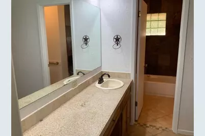 1470 W South Loop, Stephenville, TX 76401 - Photo 7