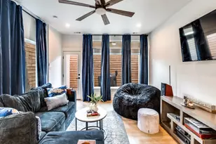 1960 Toronto St, Dallas, TX 75212 - Photo 11