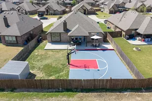 204 Ovaletta Dr, Justin, TX 76247 - Photo 35