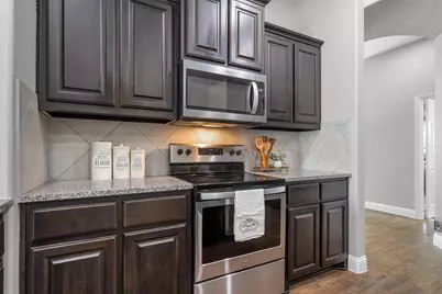 204 Ovaletta Drive, Justin, TX 76247 - Photo 13