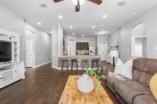 204 Ovaletta Dr, Justin, TX 76247 - Photo 19