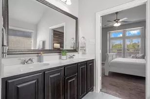 204 Ovaletta Dr, Justin, TX 76247 - Photo 25