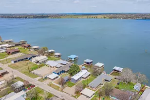 3817 Pecan Valley Ct, Granbury, TX 76048 - Photo 21