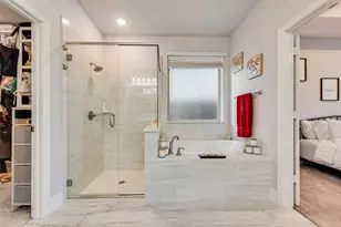 1013 Firecracker Dr, Justin, TX 76247 - Photo 15