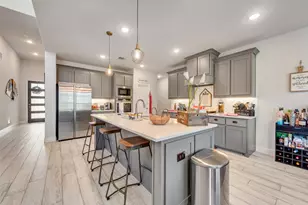 1013 Firecracker Dr, Justin, TX 76247 - Photo 9