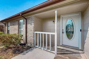 707 Shadybrook Ln, Seagoville, TX 75159 - Photo 3