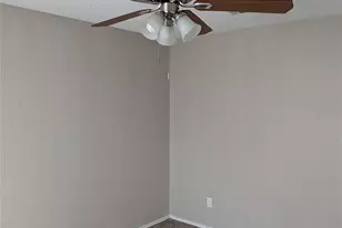 10124 Lone Eagle Dr, Fort Worth, TX 76108 - Photo 13