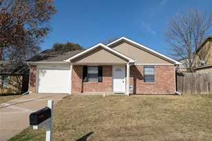 10124 Lone Eagle Dr, Fort Worth, TX 76108 - Photo 1